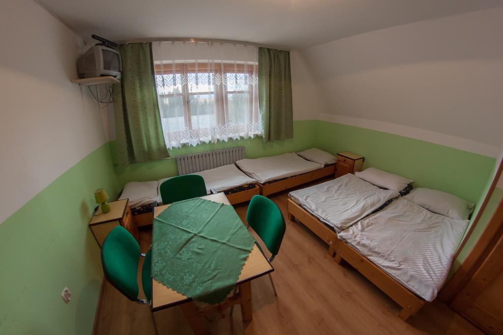 Dom Wczasowy Jesionkowka ポロニン 部屋 写真